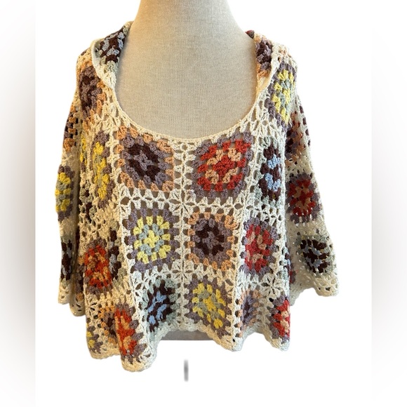 POL Sweaters - POL Crochet Granny Square Hooded Sweater - Cream with Multicolor Squares Boho